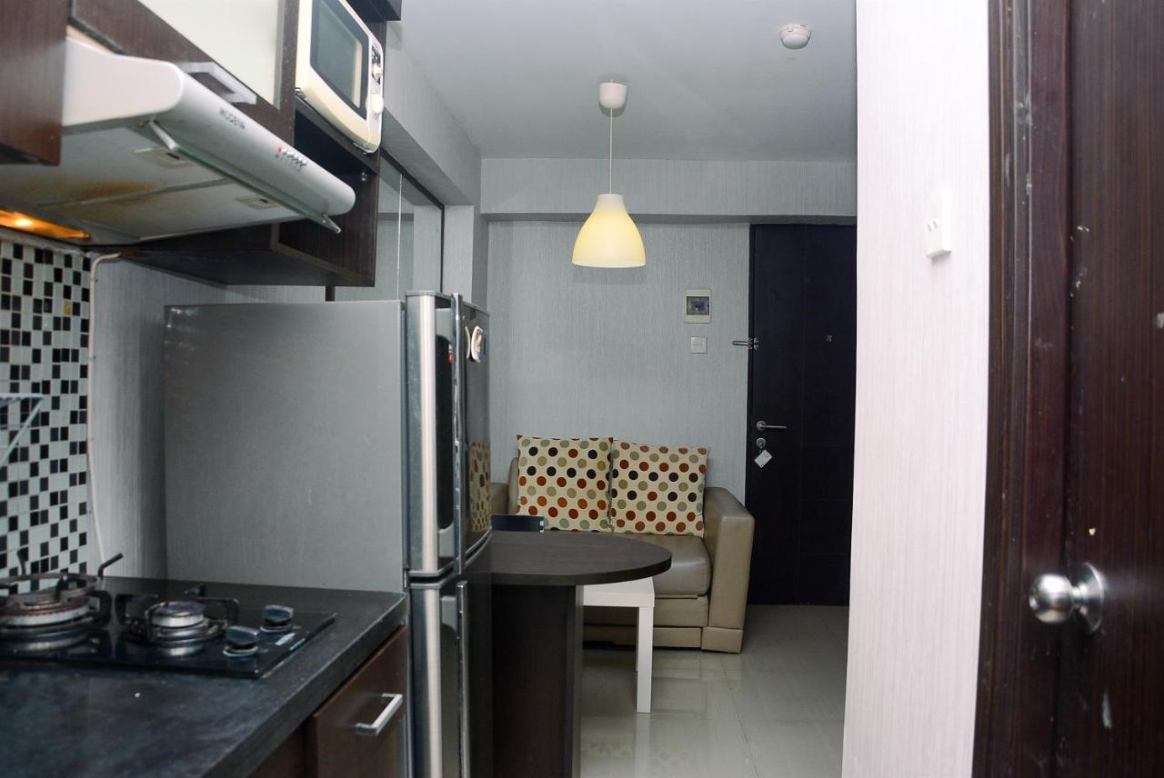 Cozy And Minimalist Kebagusan 2br By Travelio Pangsapuri Jakarta